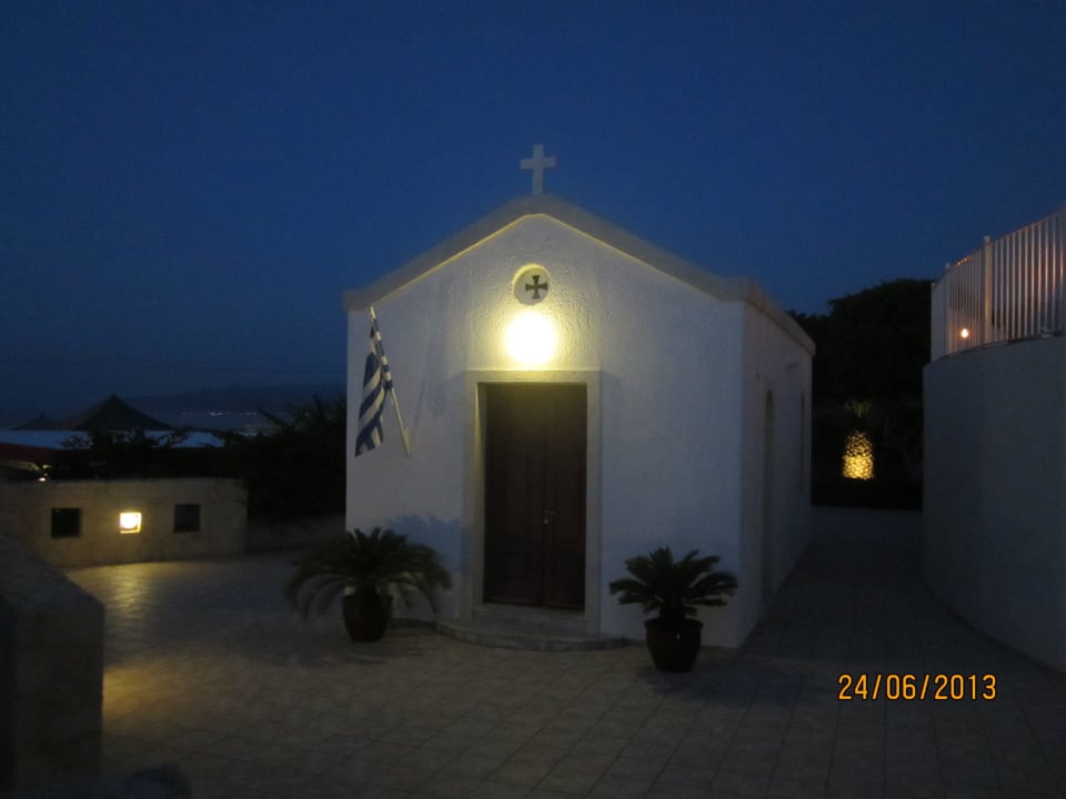 Die kleine Kapelle  Grand Hotel Holiday Resort