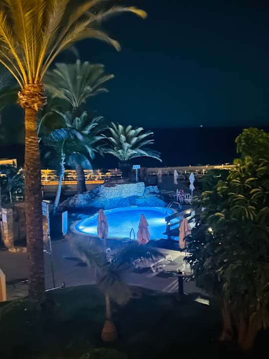 Pool Iberostar Waves Playa Gaviotas