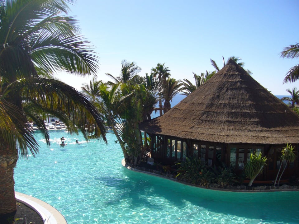 Teil des Hauptpool/Coco-Loco-Bar Club Jandia Princess