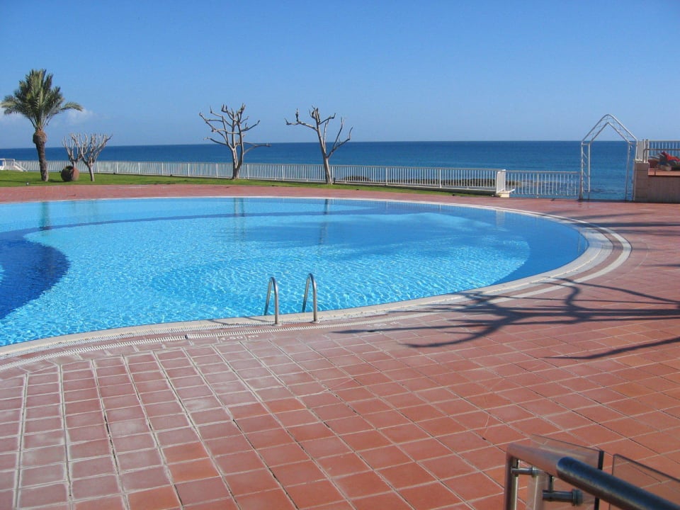 Pool am Hotel Salamis Bay Conti Resort Hotel & Casino