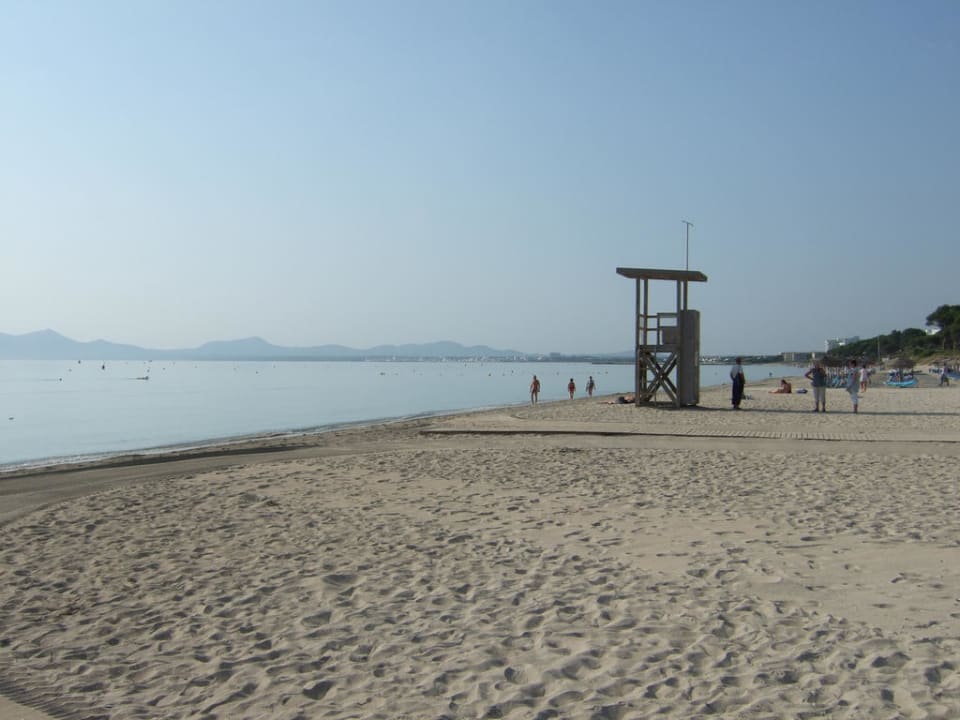 Früh morgens an der Playa de Muro Las Gaviotas Suites Hotel
