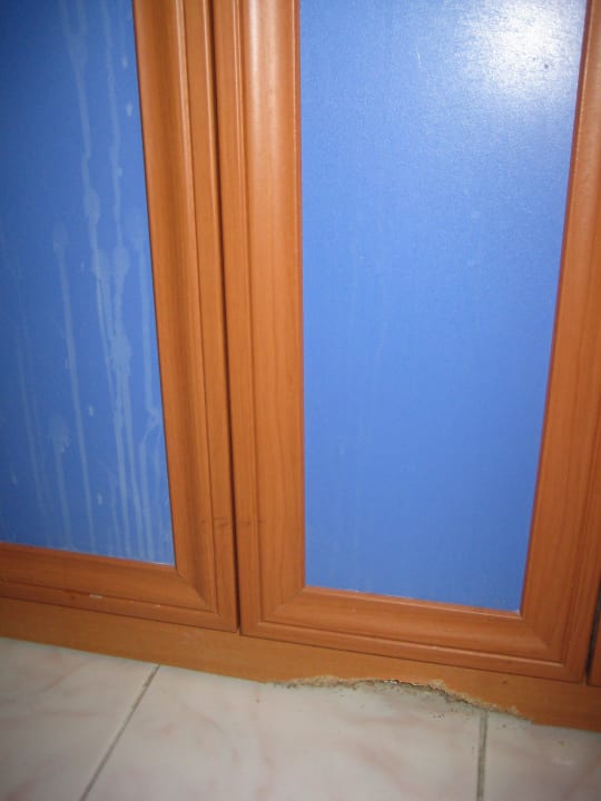 Küchenschrank Melissa Garden Aparthotel