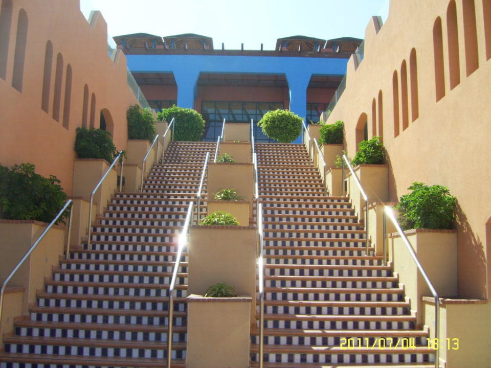 Treppe vom Innenhof zum Pool H10 Tindaya