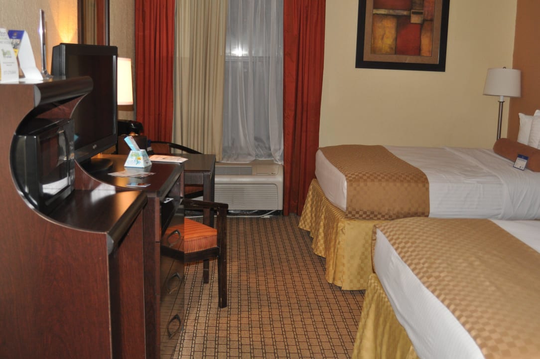 Essecke, Mikrowelle, Kühlschrank Best Western Plus Hotel Universal Inn