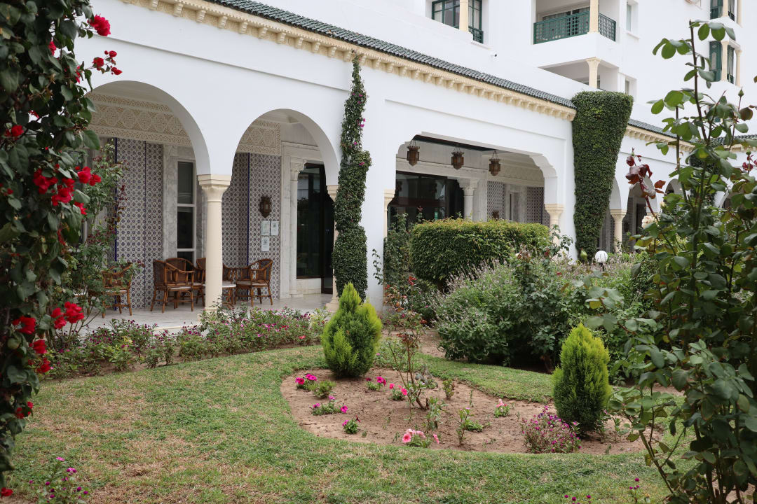 Gartenanlage Hotel El Mouradi Palm Marina