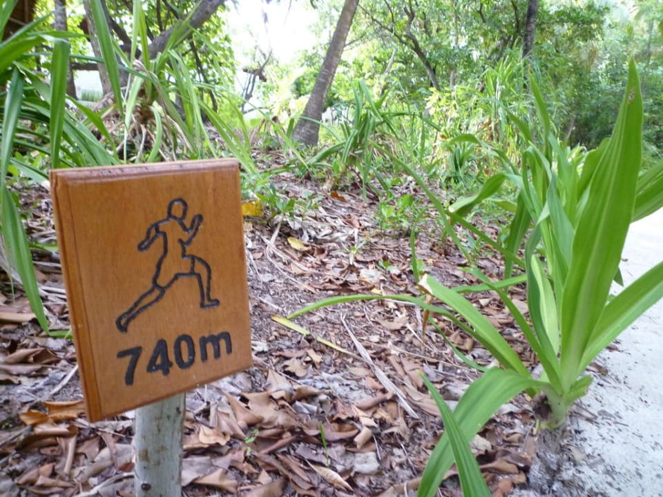 Rundweg NH Collection Maldives Reethi Resort