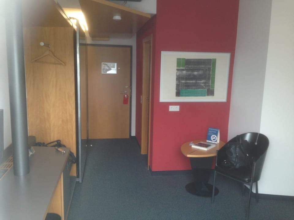 Schön großes Einzelzimmer  SEEhotel Friedrichshafen