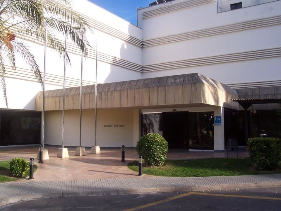 Eingang Hotel Jardin del Mar
