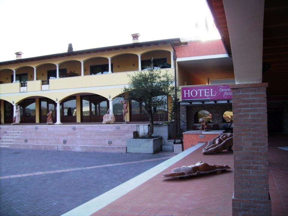 Eingangsbereich Hotel Donna Silvia AHG Donna Silvia Hotel Wellness & SPA