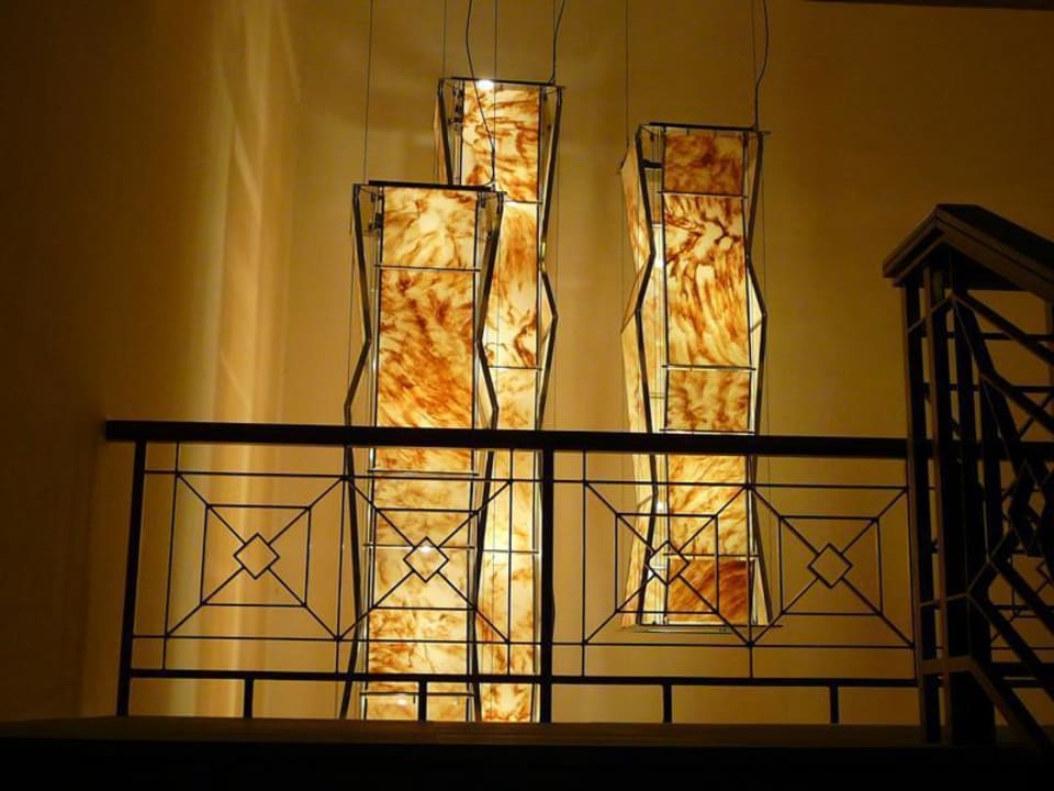Lampen in der Hotelhalle Hotel Costa Calero