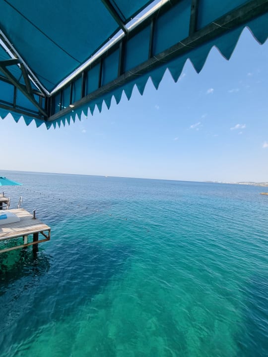 Strand Granada Luxury Beach