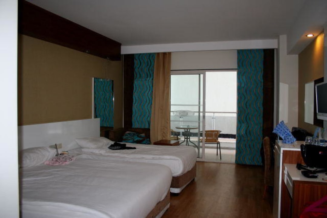 Zimmer Seaden Sea World Resort & Spa