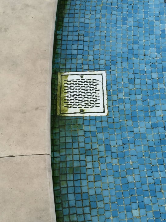 Grüne Algen im Kinderpool-Wasser Wyndham Grand Novi Vinodolski Resort - The View & Family Apartments