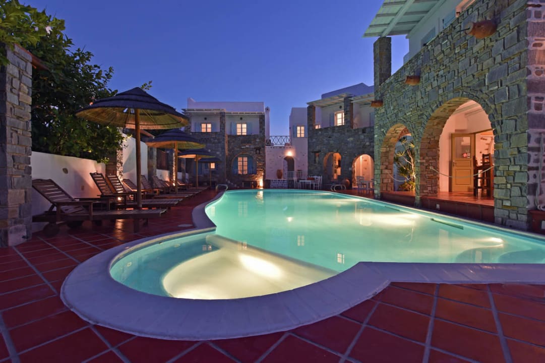 Pool By Night Hotel Zefi