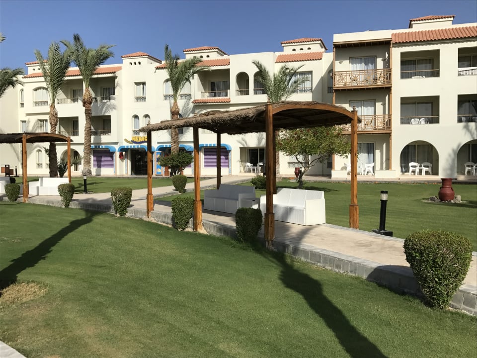 Gartenanlage Pickalbatros Dana Beach Resort - Hurghada