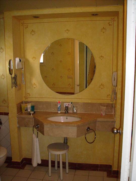 Bad Hotel Playa Pesquero