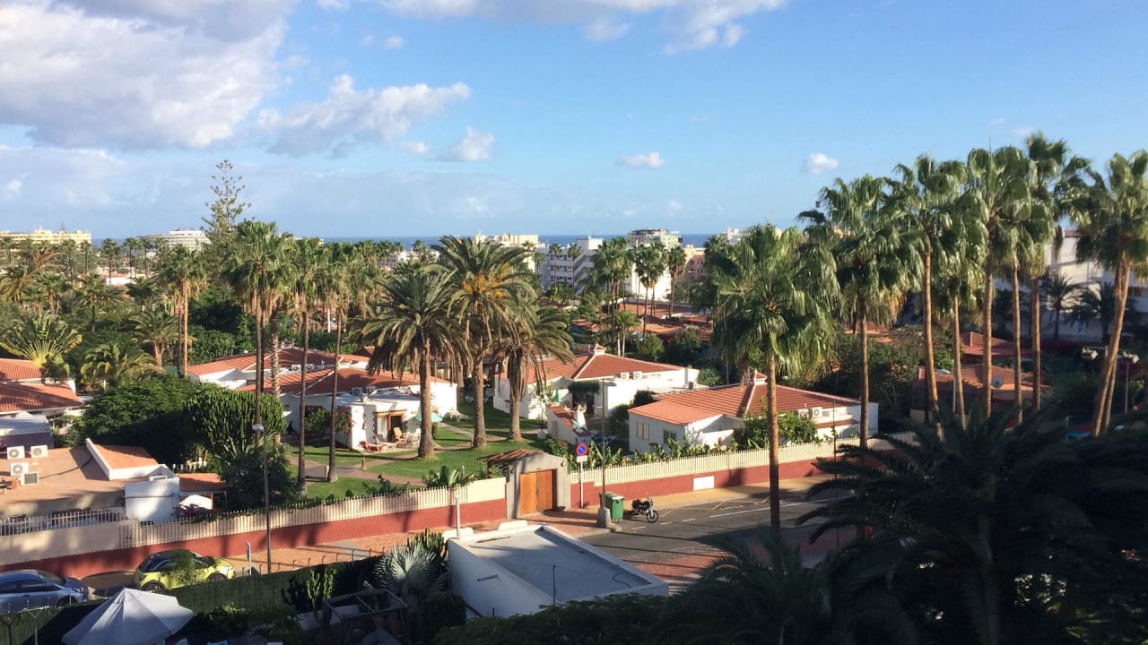 Ausblick vom Balkon (Poolseite) Axel Beach Maspalomas - Adults only