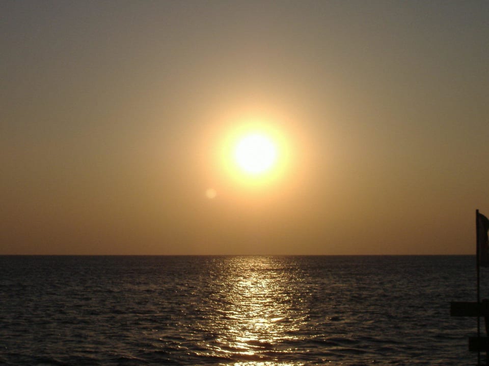 Sonnenaufgang ROBINSON SOMA BAY