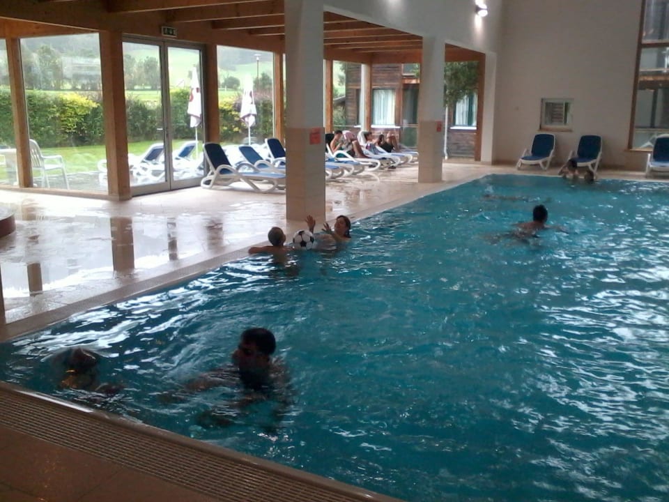 Hallenbad des Hotels Ferienpark Kreischberg by ALPS RESORTS