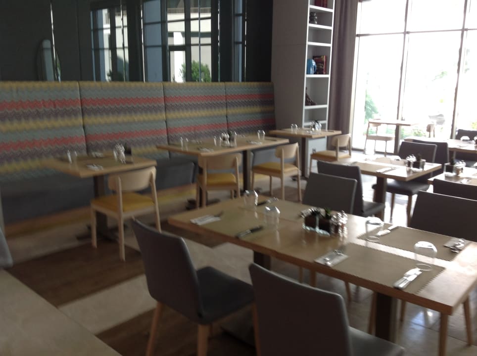Gastro Acanthus Cennet Barut Collection
