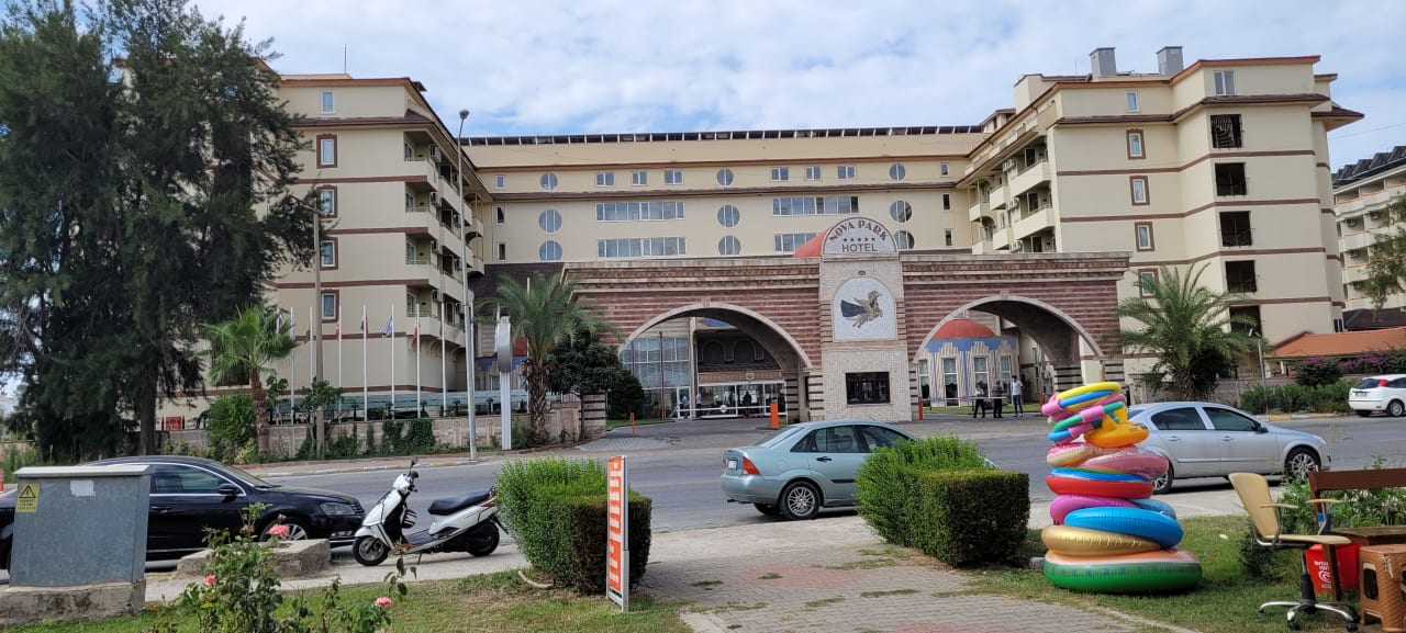 Außenansicht Hotel Nova Park