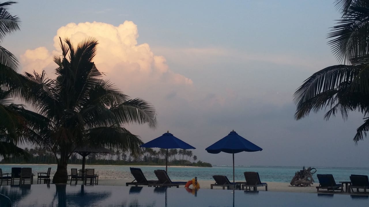 Sunrise Bar  Sun Siyam Olhuveli