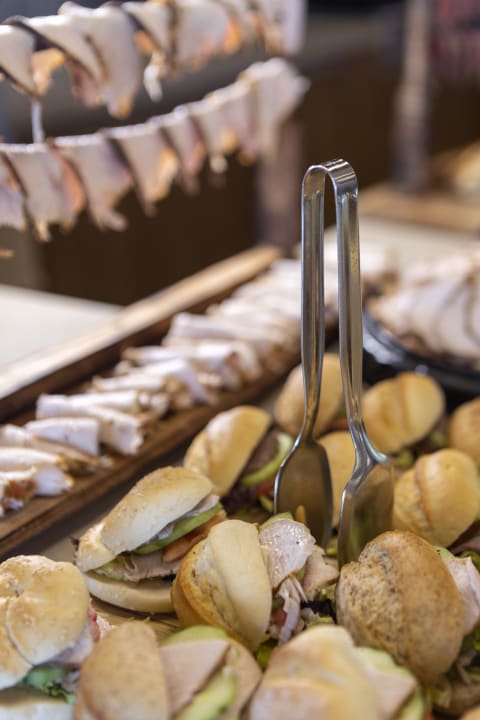 Gastro Melas Resort Hotel