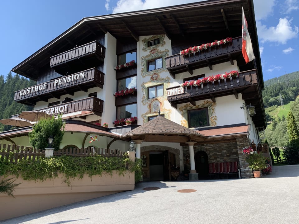 Außenansicht Gasthof Pension Riederhof