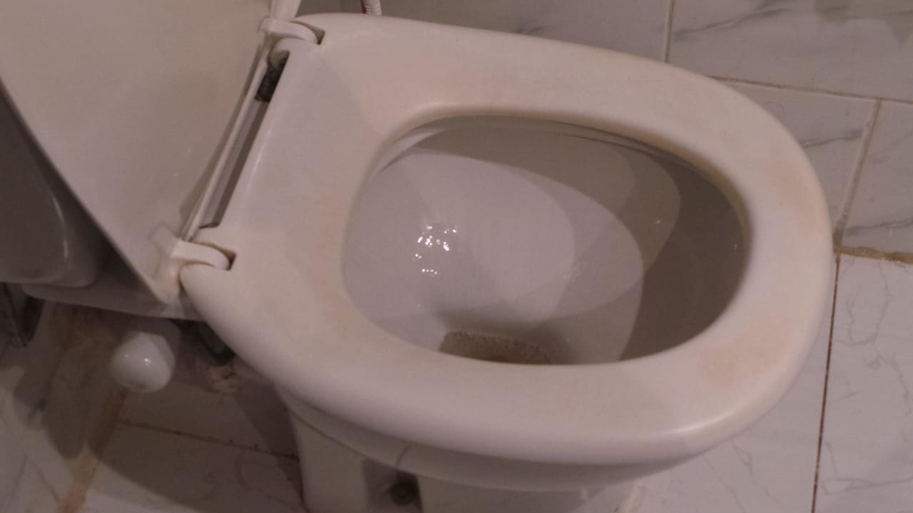 Fleckige Toilettenbrille Bel Air Azur Resort - Adults only