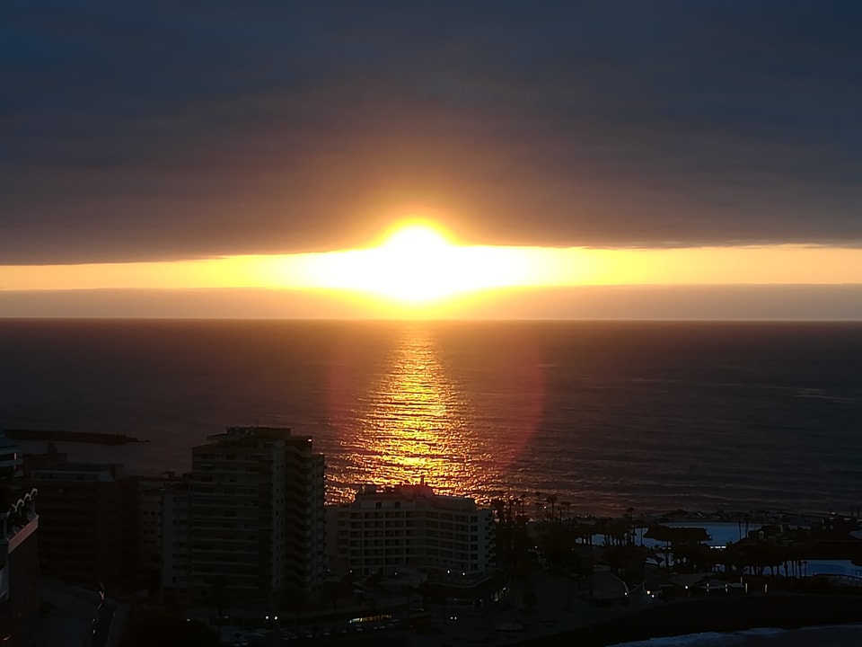 Sonnenuntergang.von der Dachterrasse Atlantic Mirage Suites & Spa - Adults only