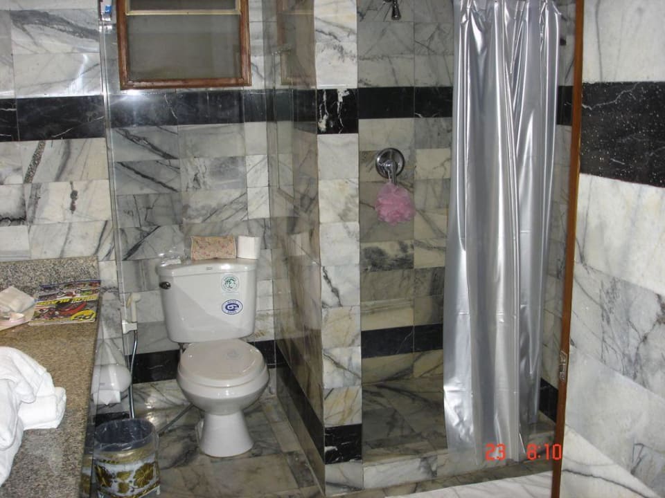 Badezimmer The Fair House Beach Resort