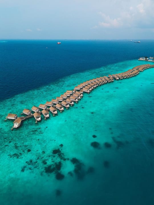 Außenansicht Centara Ras Fushi Resort & Spa Maldives