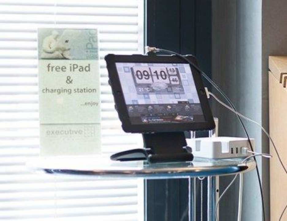 iPad station Best Western Plus Executive Hotel & Suites