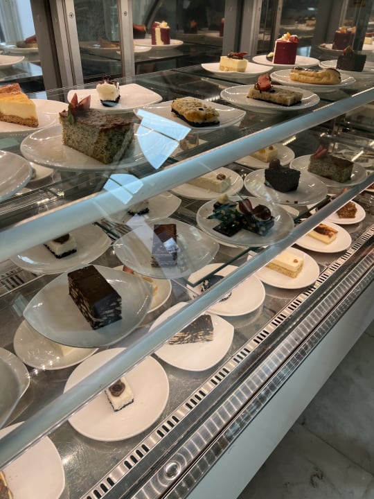 Gastro Well Palace Side