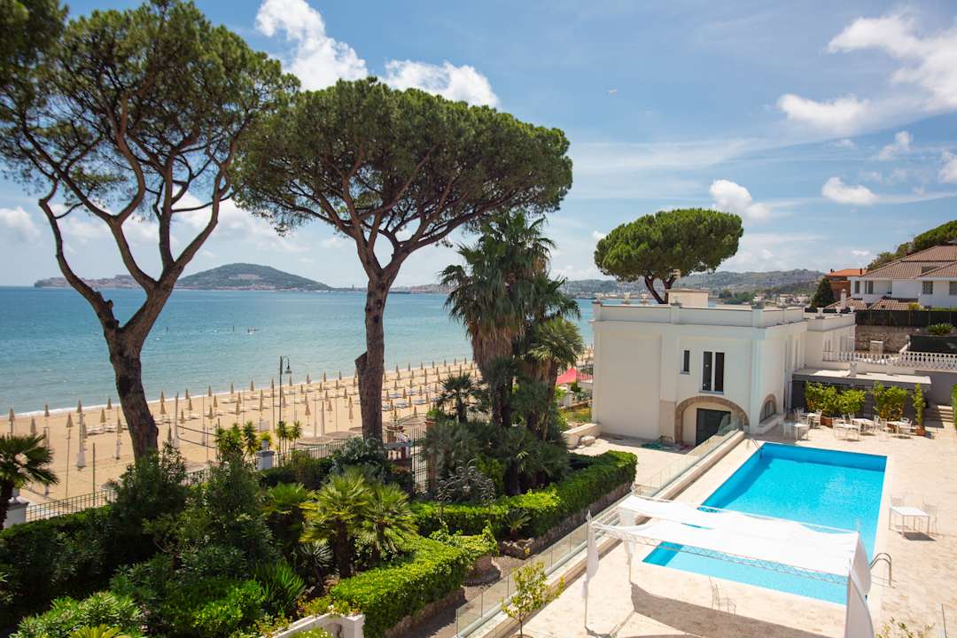 Außenansicht Villa Maria Teresa Boutique Hotel