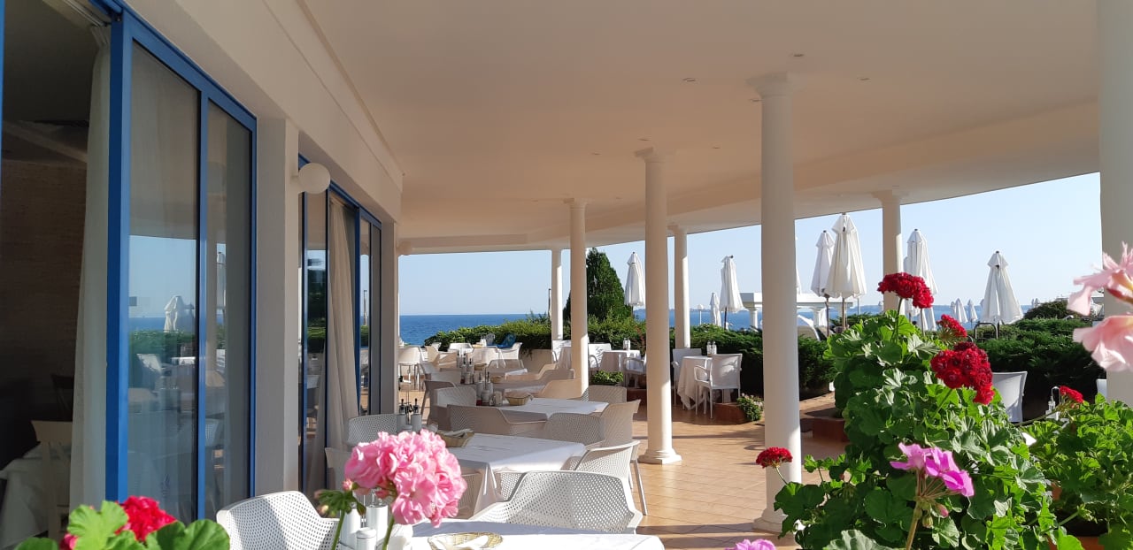 Gastro Hotel Sineva Beach