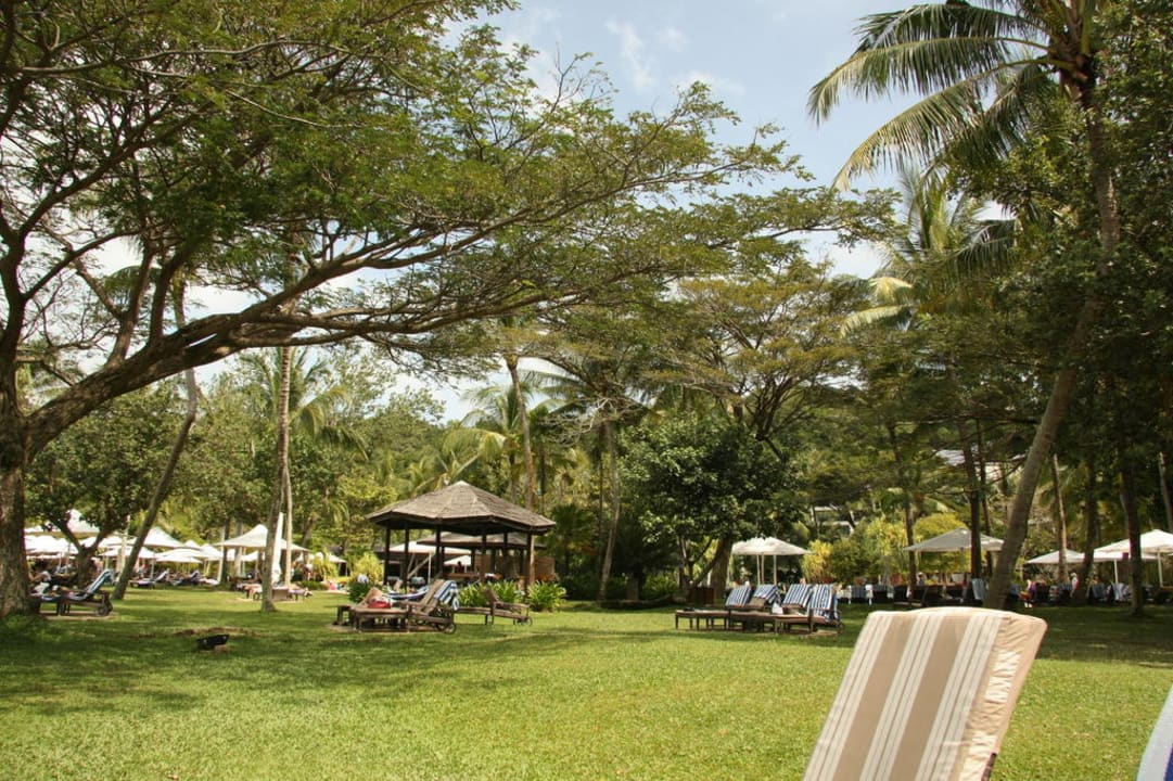 Garten/Liegen Garden Wing Shangri-La's Rasa Ria Resort & Spa