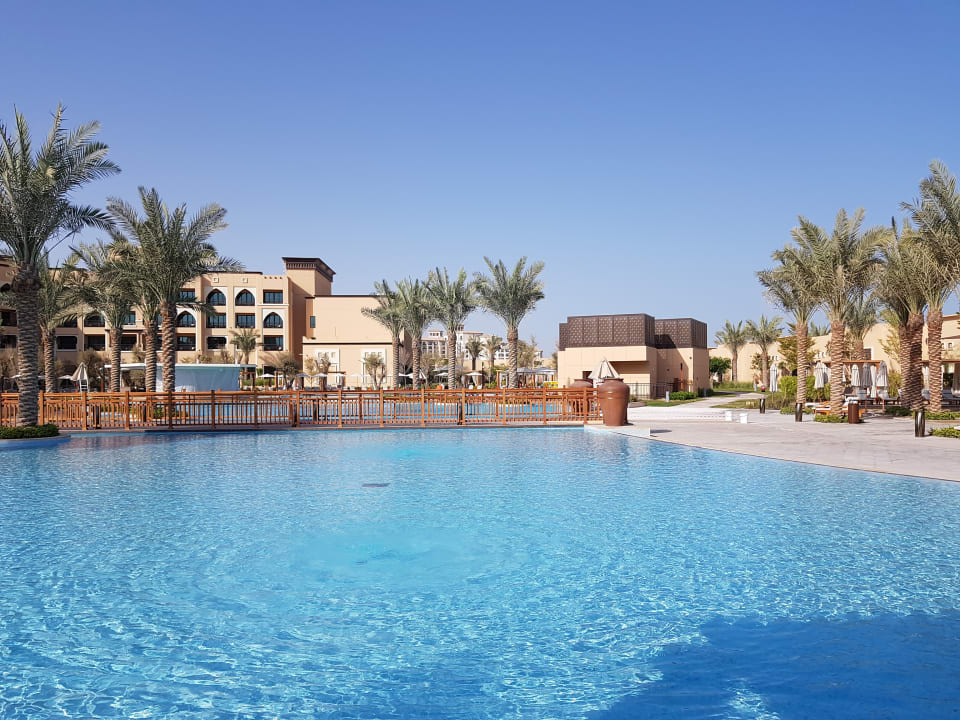 Außenansicht Saadiyat Rotana Resort &  Villas