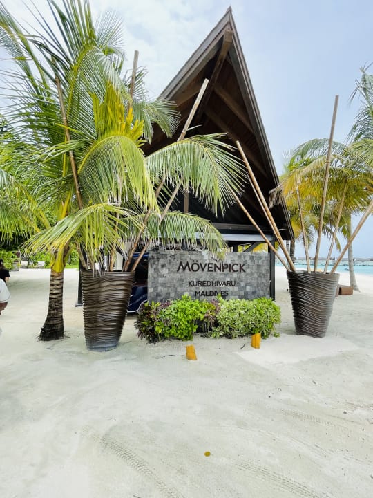 Außenansicht Kuredhivaru Resort and Spa, Maldives