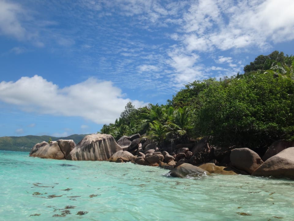 Strand Hotel New Emerald Cove