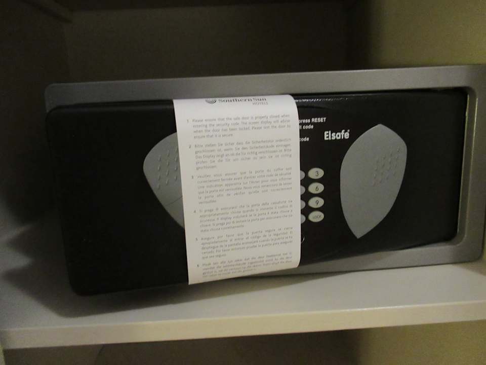 Zimmer Southern Sun Newlands