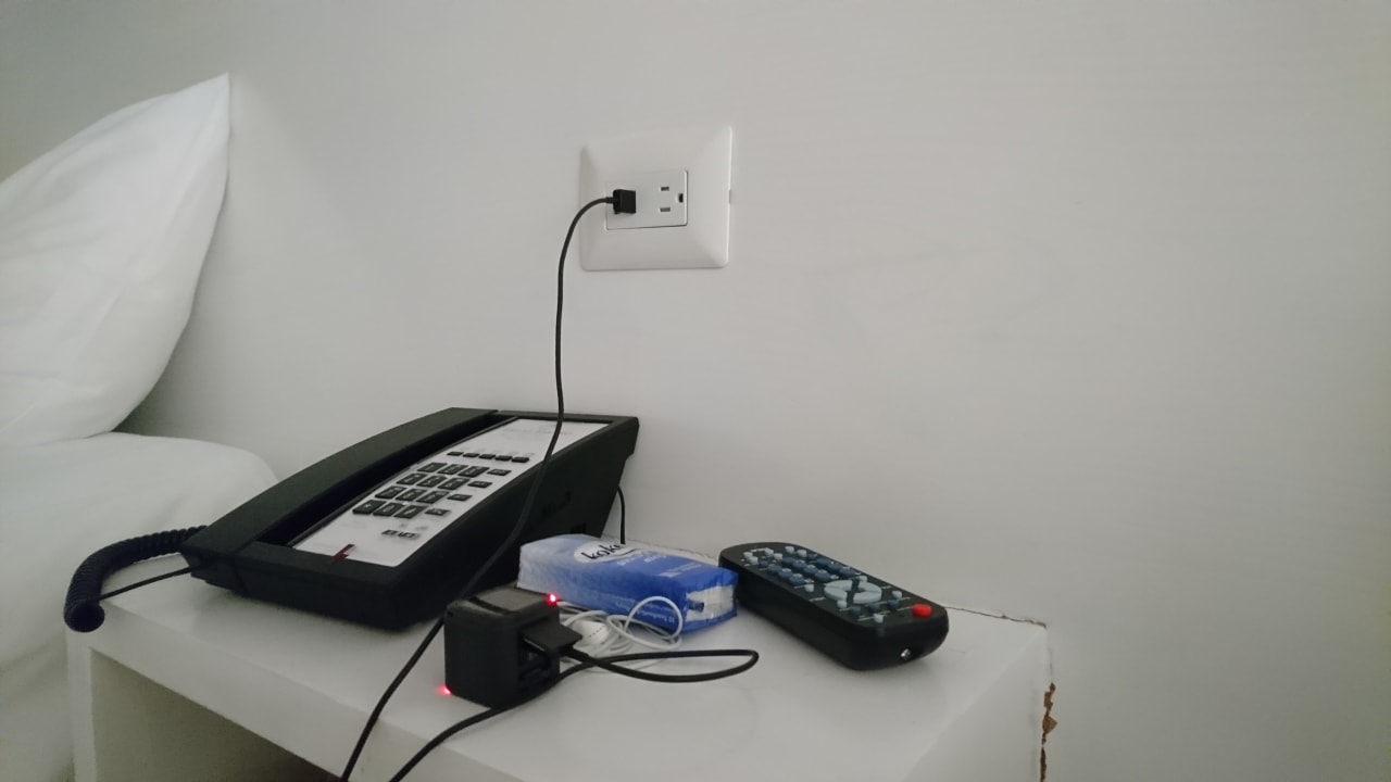 Direkter Anschluss für USB Kabel in der Steckdose.... Villas Bavaro Resort & Spa