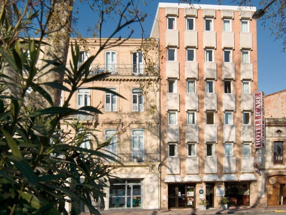 Facade hotel icare toulouse Hôtel Icare