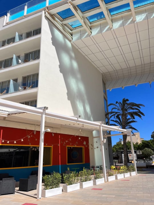 Außenansicht INNSiDE Calviá Beach