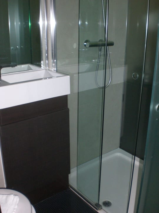Dusche The Z Hotel Victoria