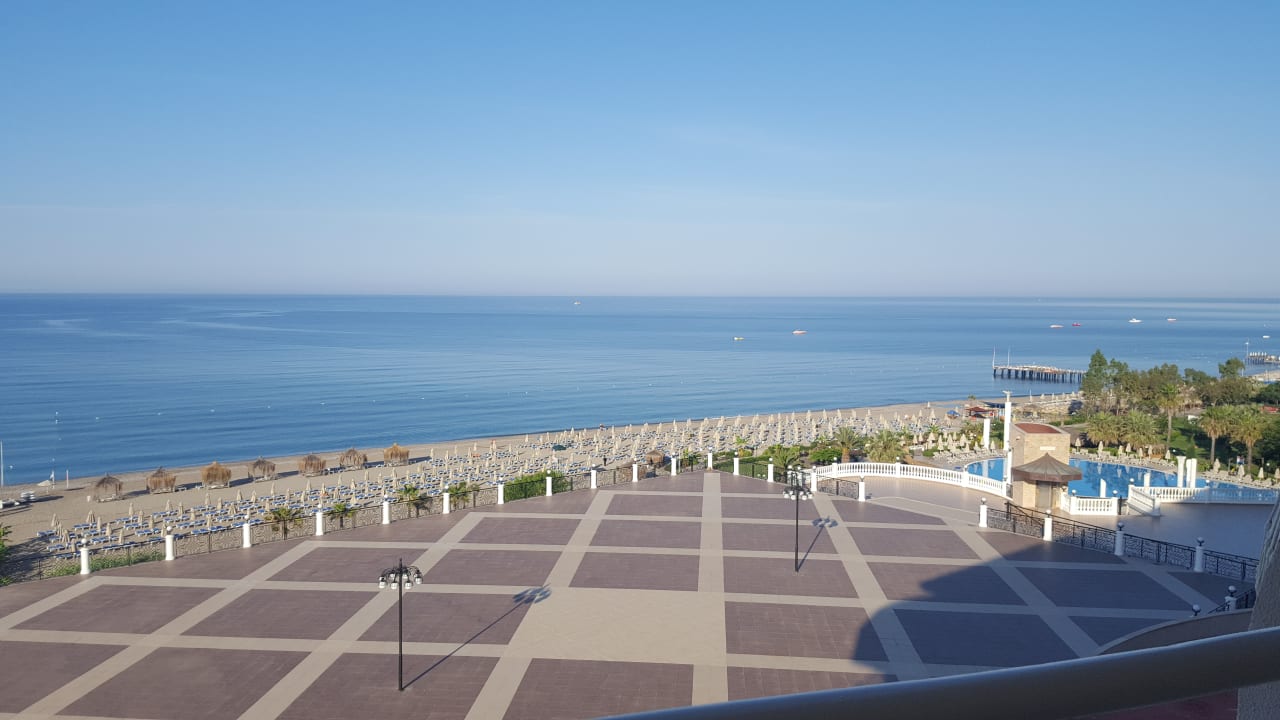 Ausblick vom 1. Balkon Starlight Resort Hotel