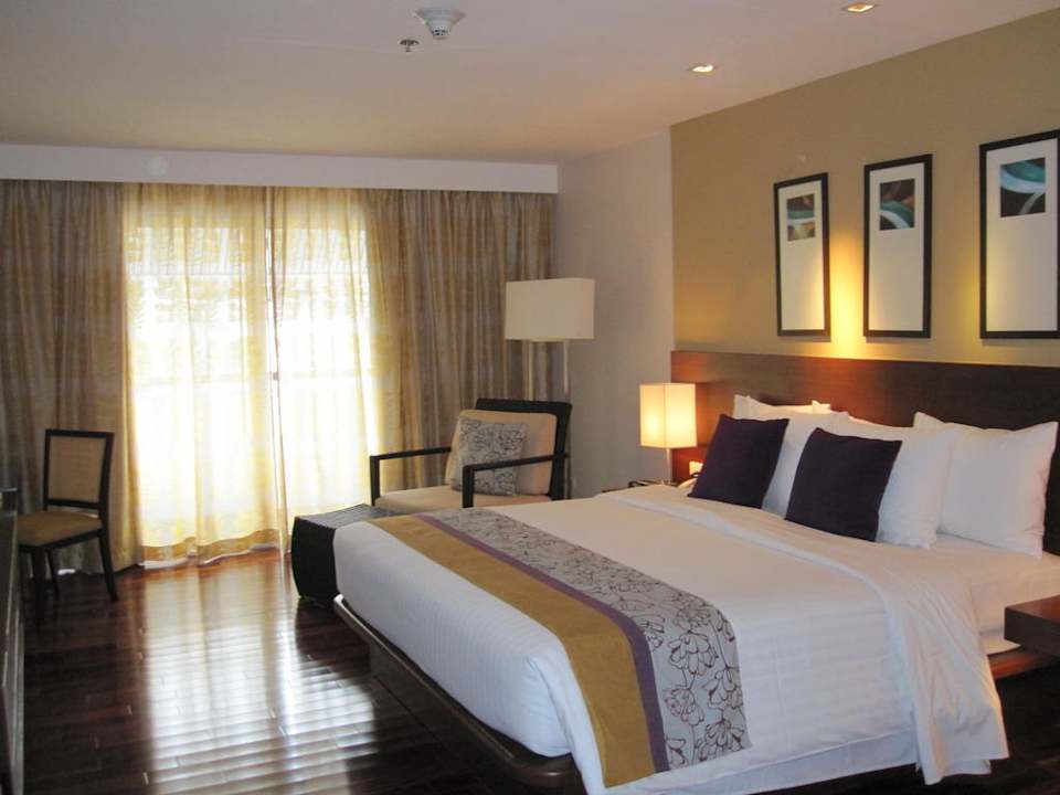 ZiImmer Swissotel Resort Phuket Patong Beach