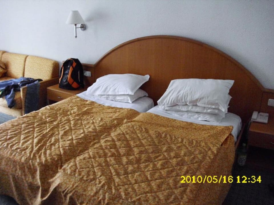 Doppelzimmer-Bett Hotel El Mouradi Skanes Beach