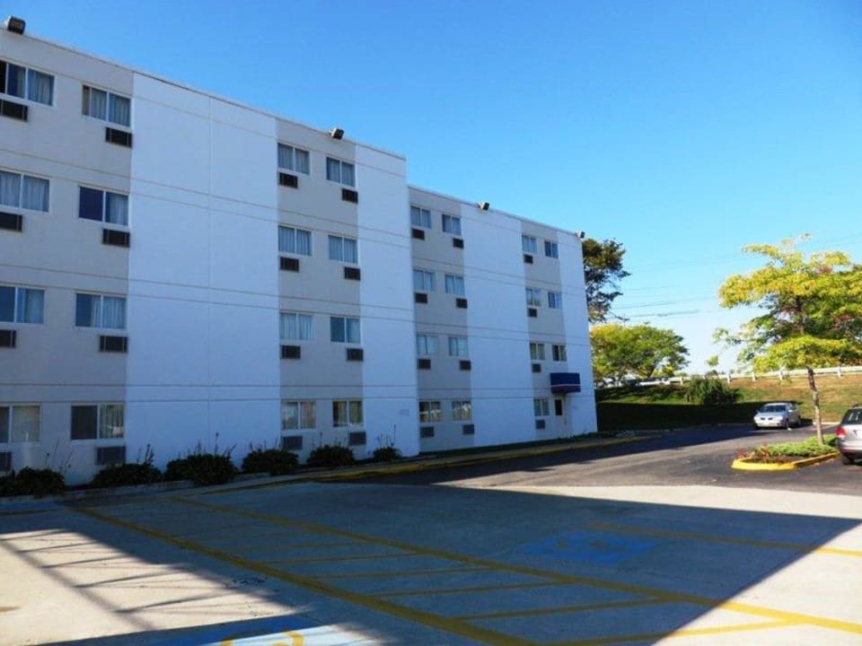 Sauberer Parkplätze Motel 6 Portland ME