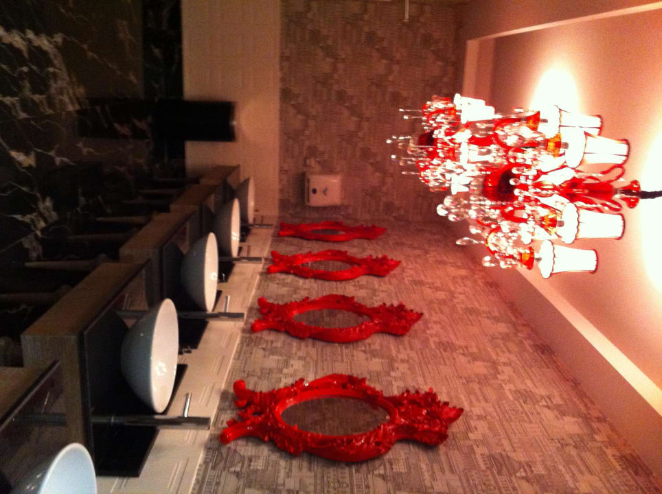 Herren Toilette im Restaurant Hotel Delphin Imperial